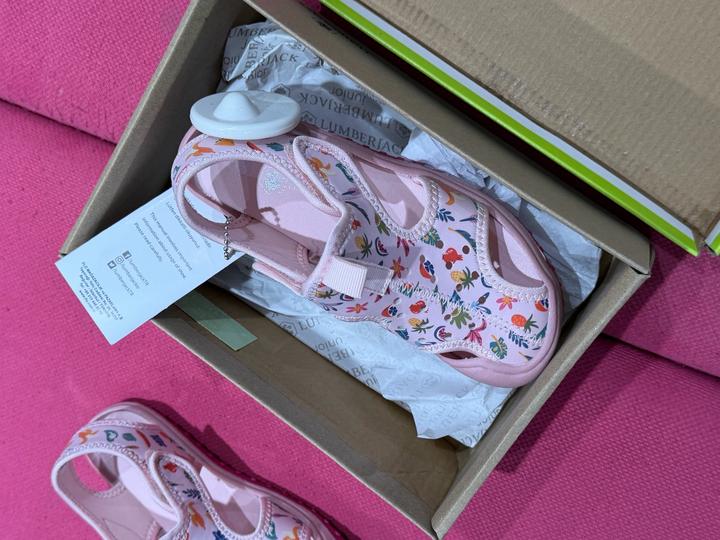 Детские сандали