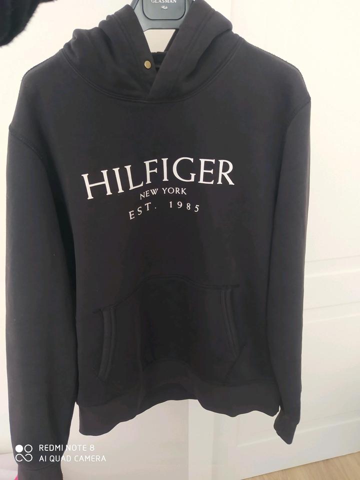 Худи от Tommy Hilfiger