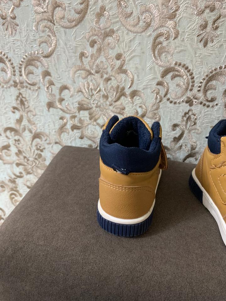 Детские демисезонные ботинки