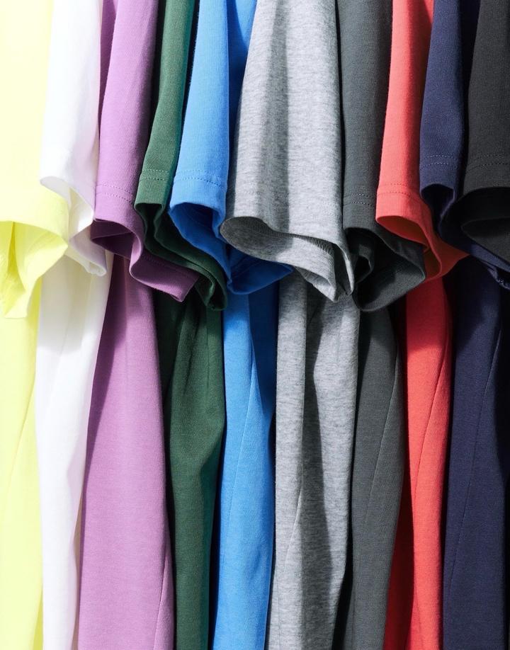 Серая футболка Uniqlo унисекс размер S