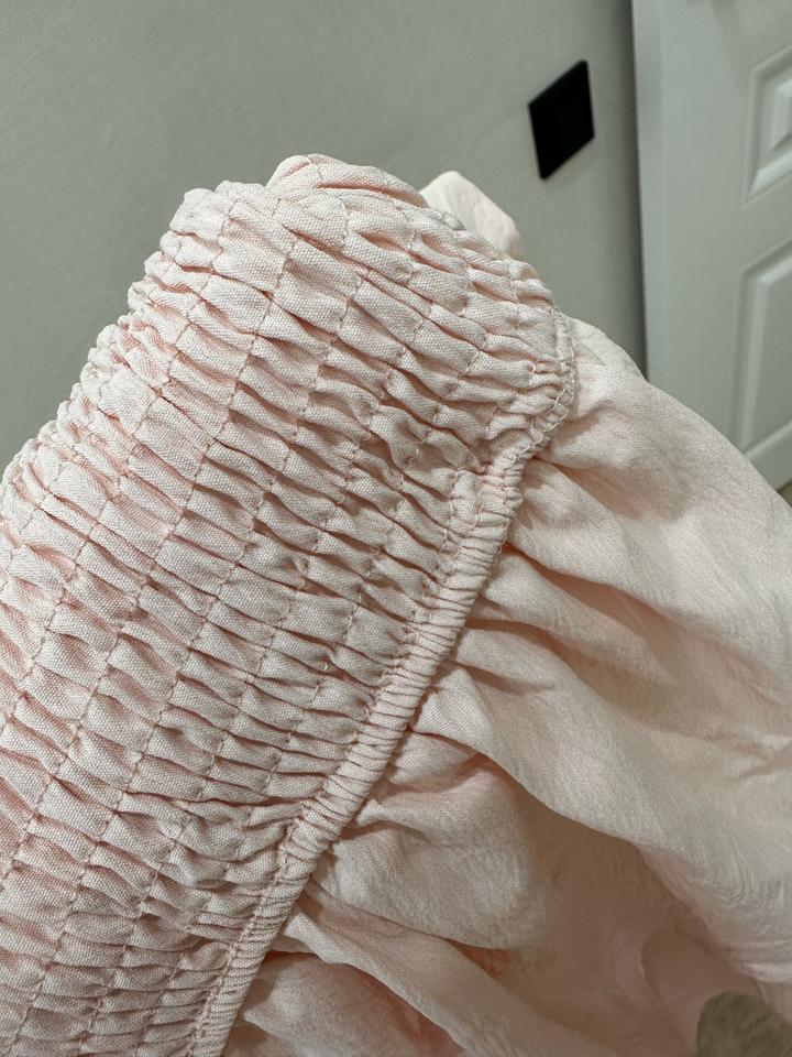 Платье розовое