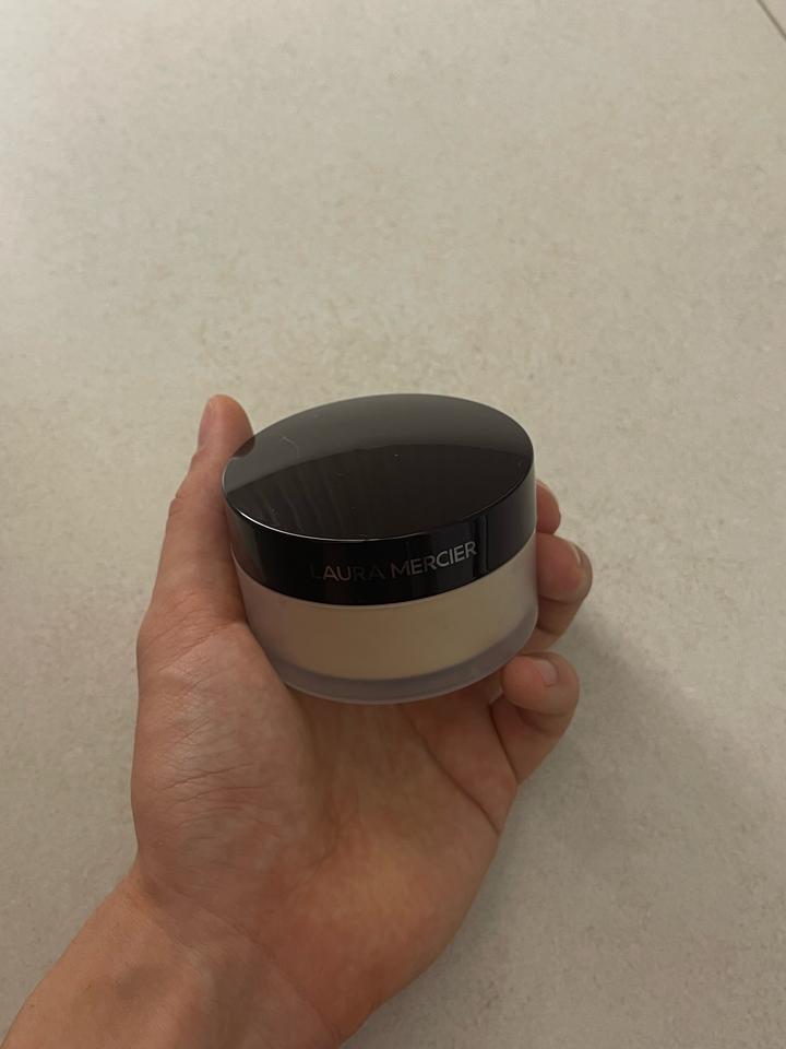 Пудра Laura Mercier