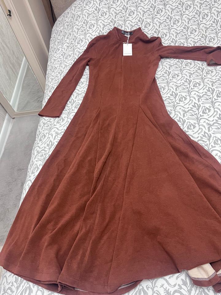 Платье ARISTERIA