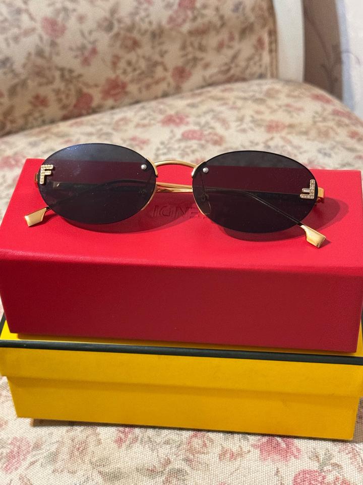 Очки fendi б/у