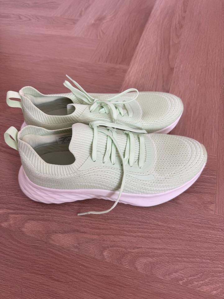 Кроссовки для спорта