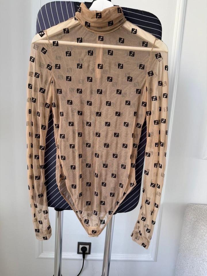 Боди fendi