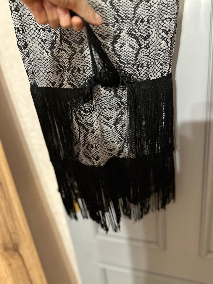 Топ с бахромой