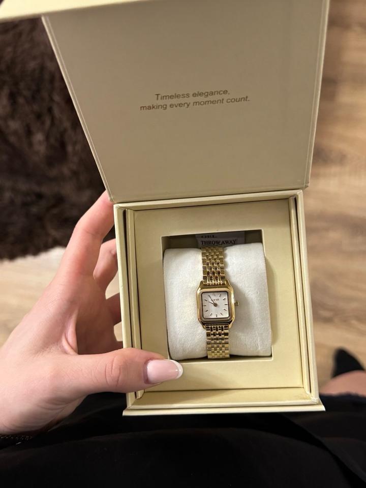 Burker Macy petite gold