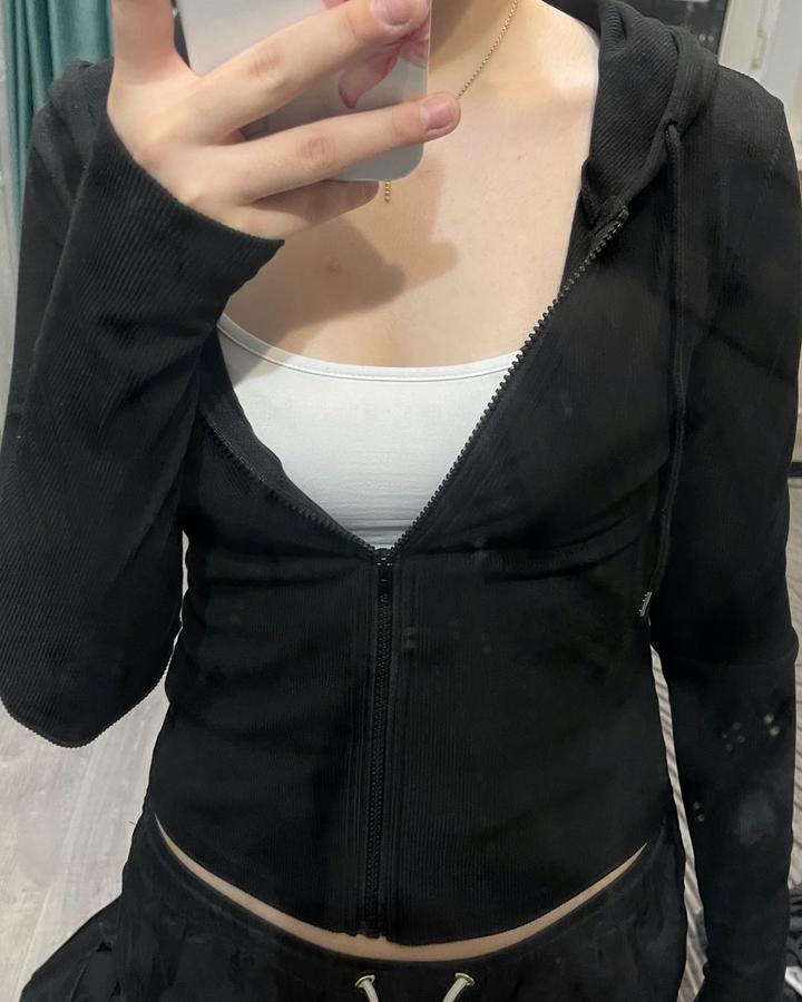 Повседневняя приталенная зипка в рубчик🤍