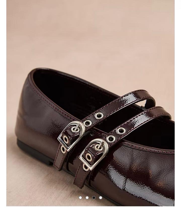 Женская обувь