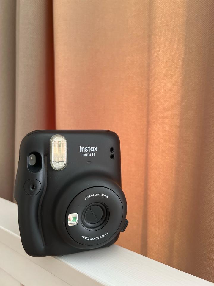 Instax mini 11 фотоаппарат