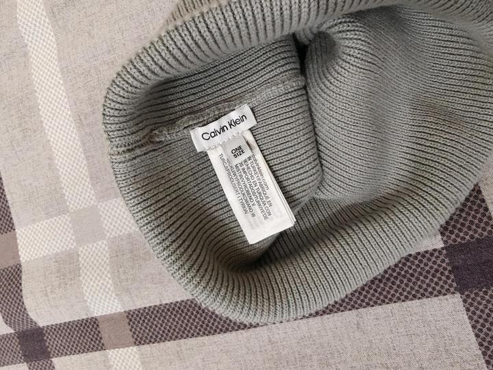 Шапка Calvin Klein