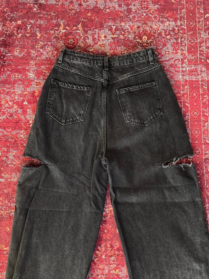 Джинсы LIME с разрезами