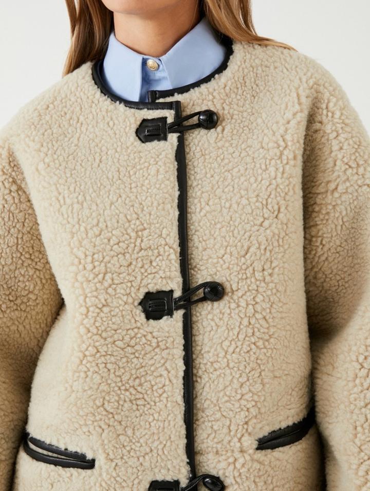 Коричневое пальто/шубка