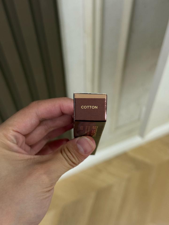 Консилер Hourglass Cotton