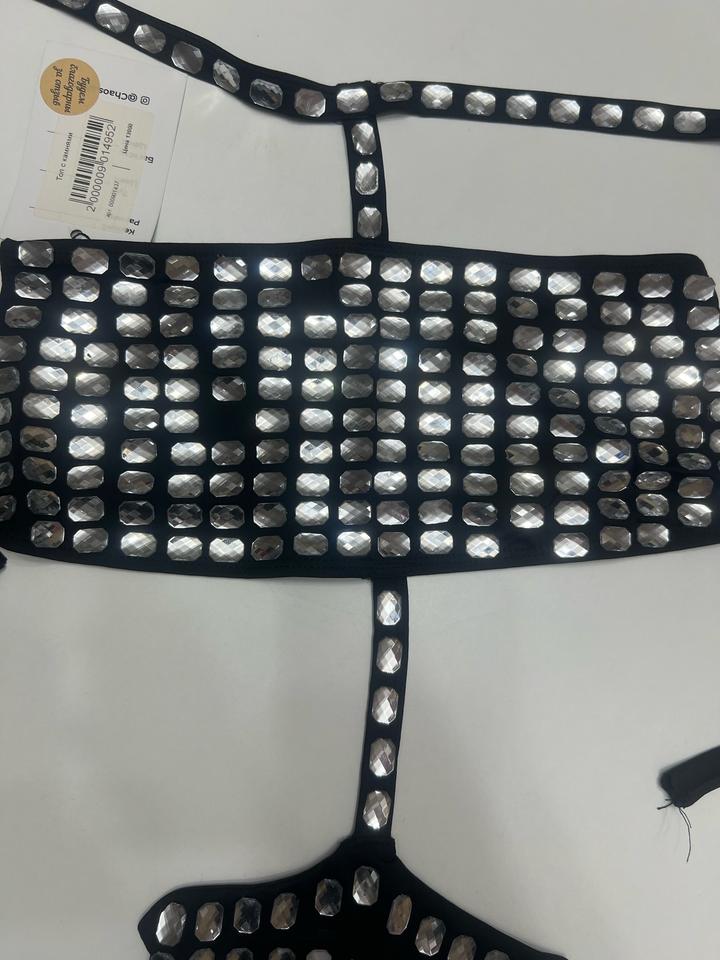 Π’ΠΎΠΏ Ρ ΠΊΠ°ΠΌΠ½ΡΠΌΠΈ