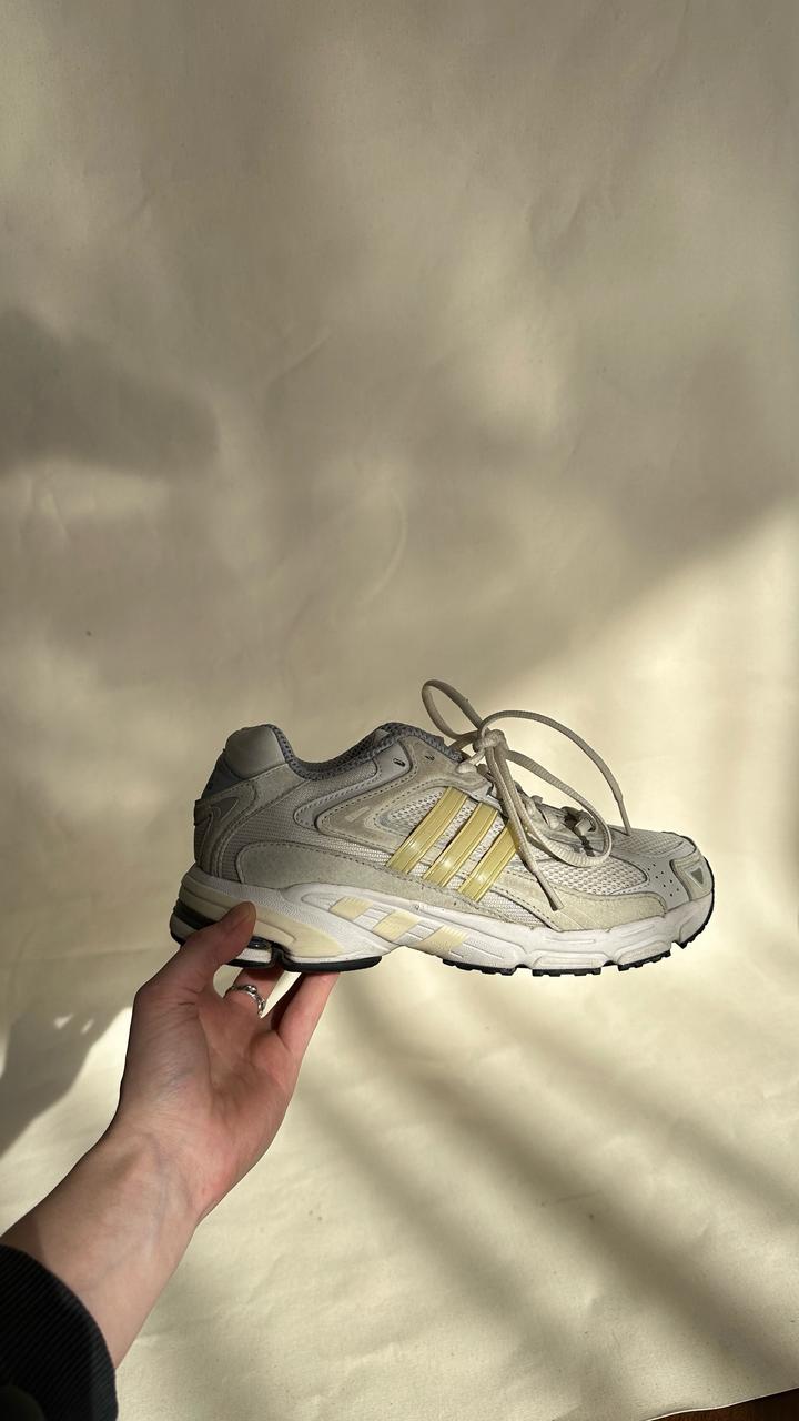 Adidas Response CL