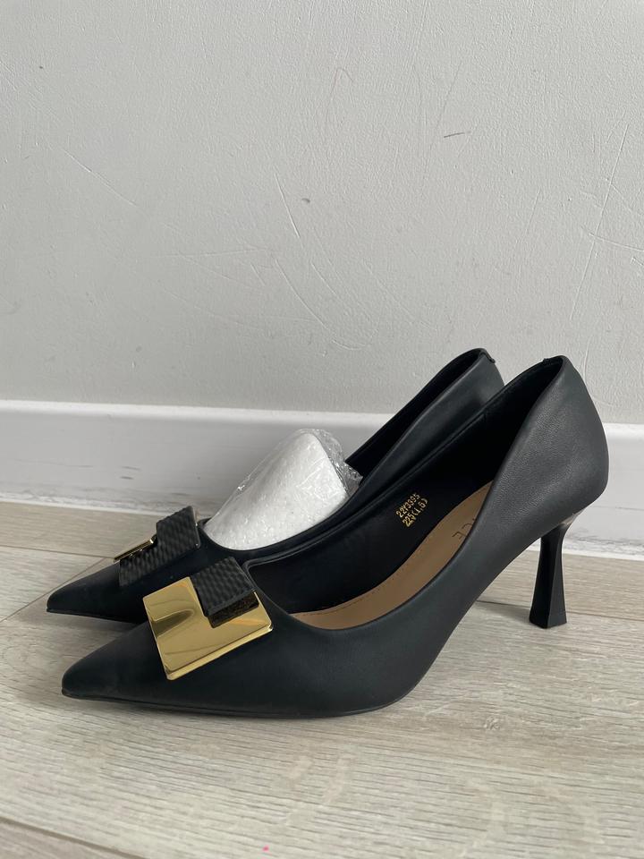 Продам туфли от бренда Art voice