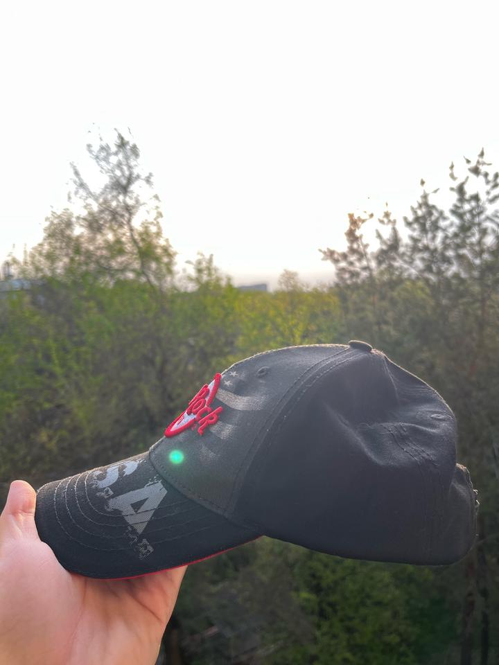 Hard rock cap