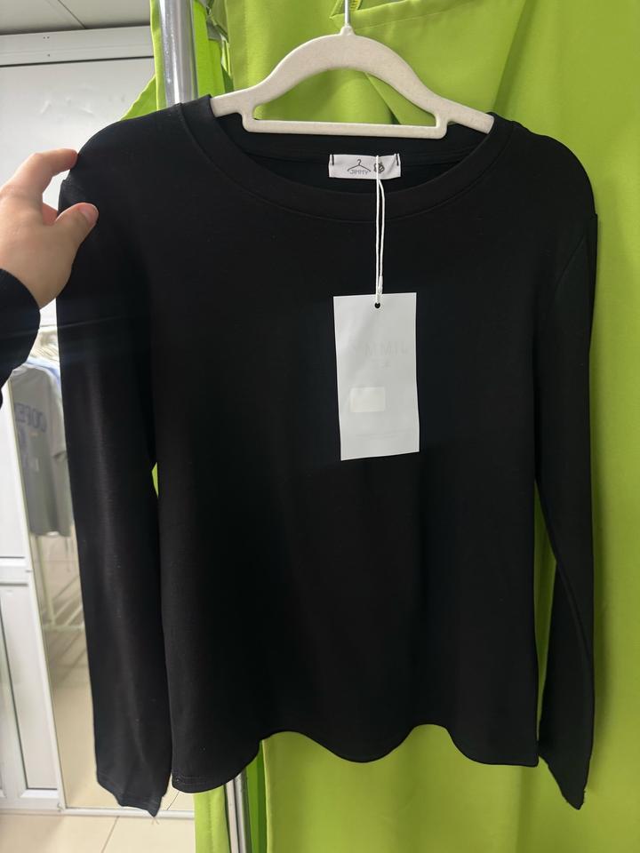 Блузка черный