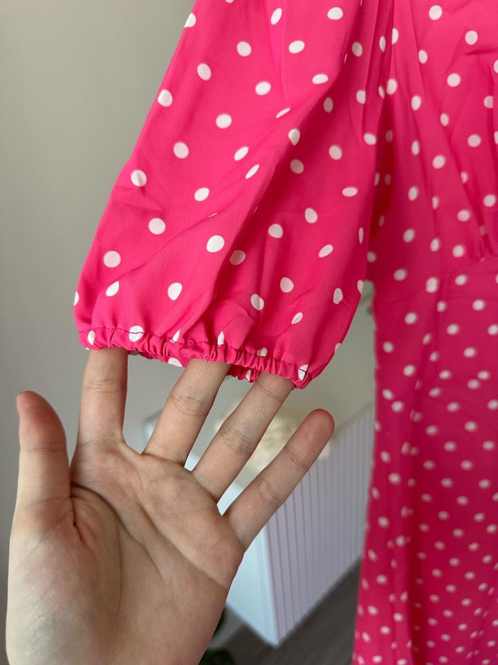 Платье в горошек