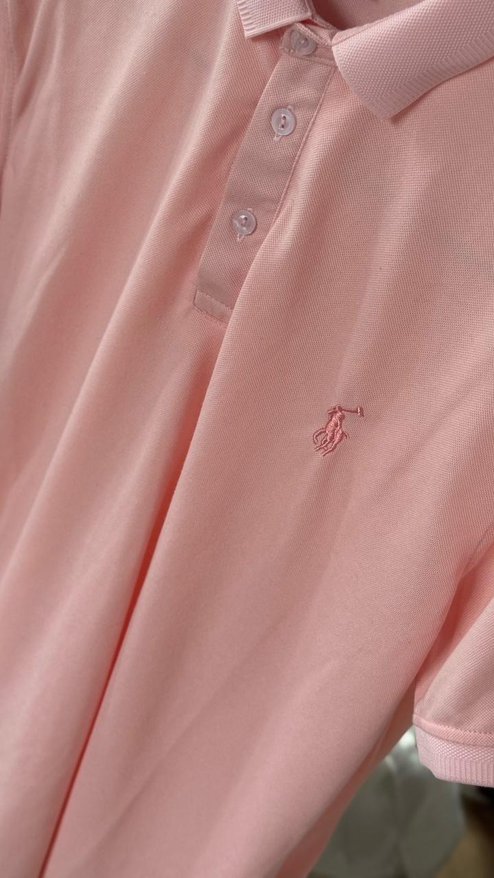 Розовая футболка polo