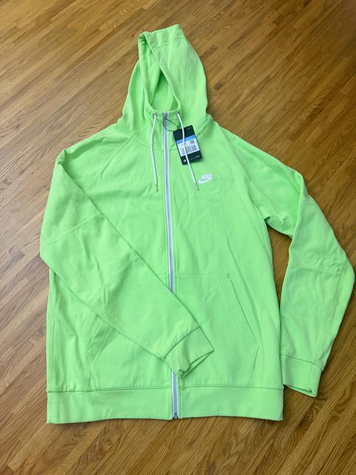 Новая зипка nike