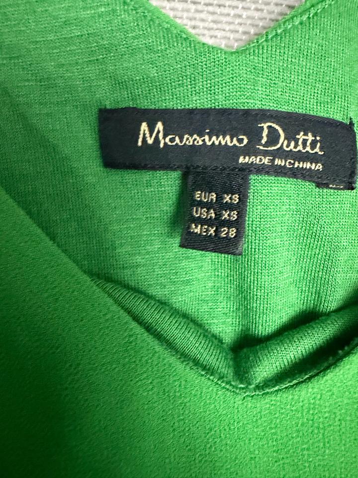 Топ Massimo Dutti