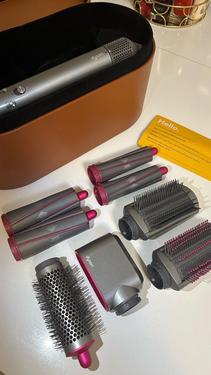 Стайлер Dyson