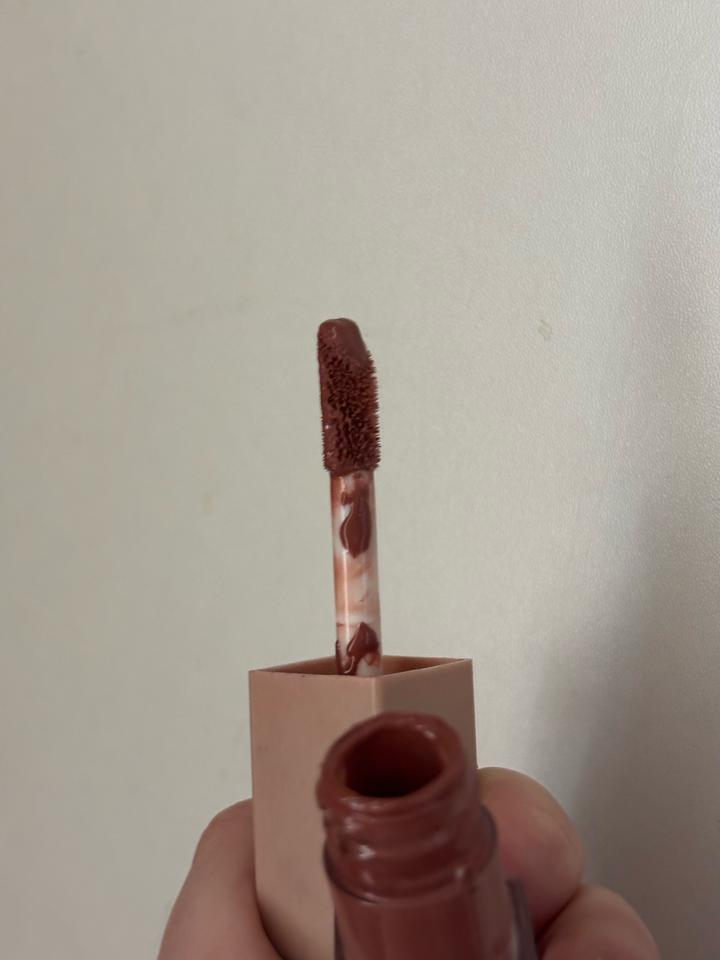 Maybelline lifter gloss
