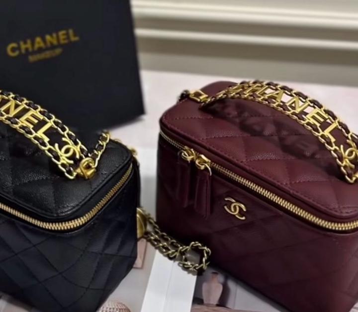 Косметичка от Chanel