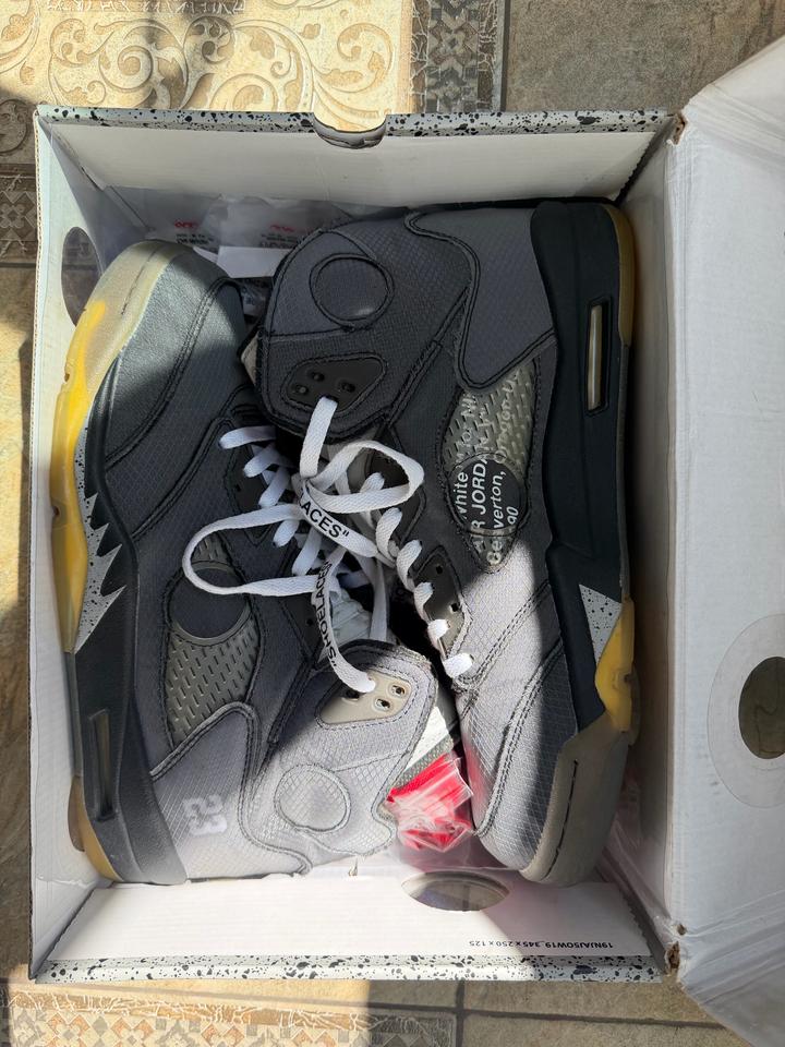 Jordan 5 Off-White
