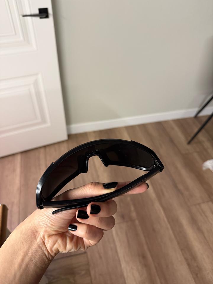 Очки спортивные