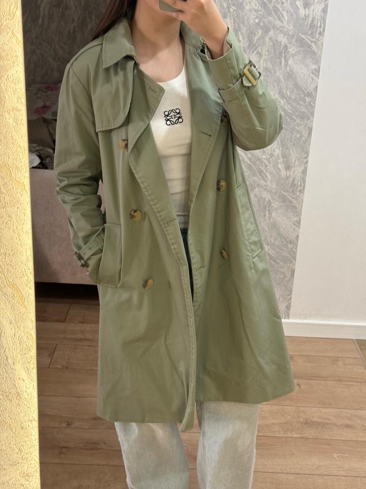 Фисташковый тренч Mango