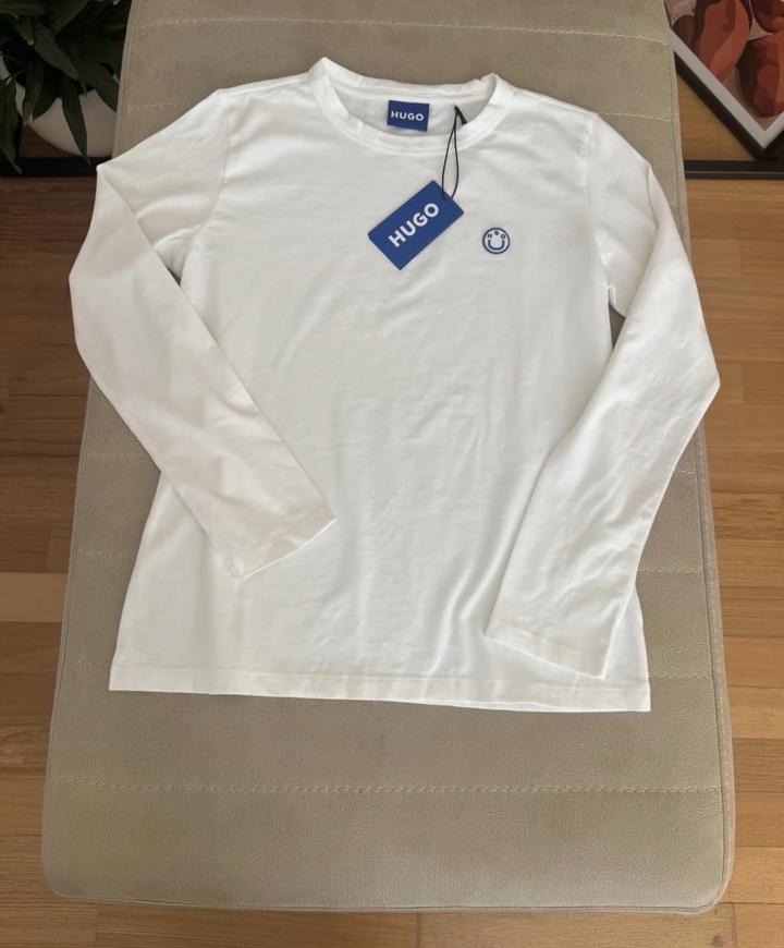 Лонгслив Hugo