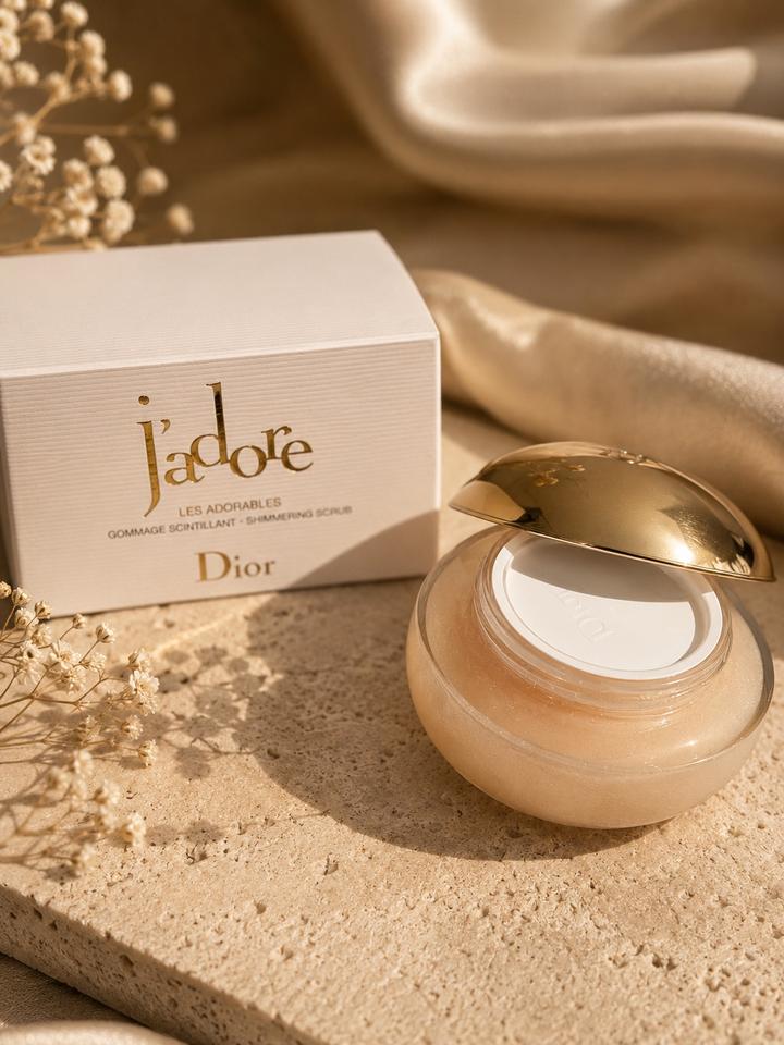 ✨ J’adore Les Adorables Shimmering Scrub Dior