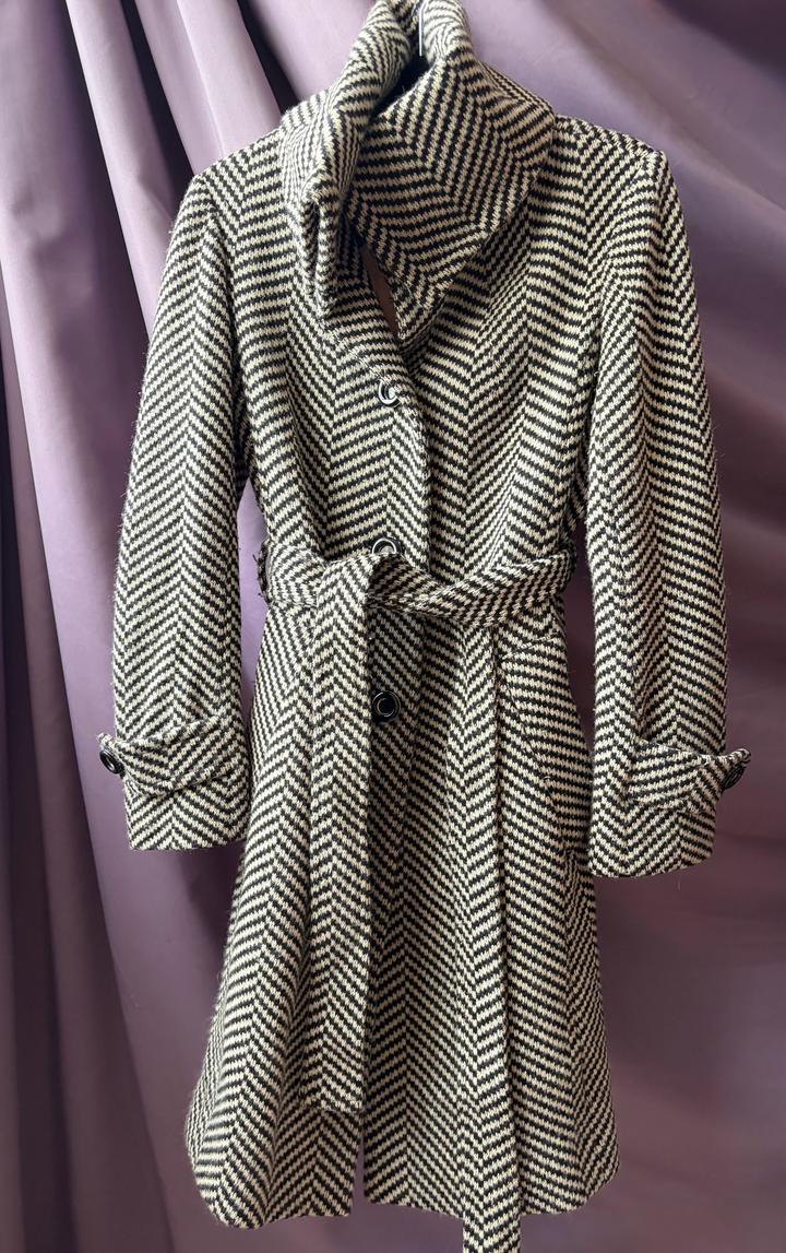 Шерстяное пальто