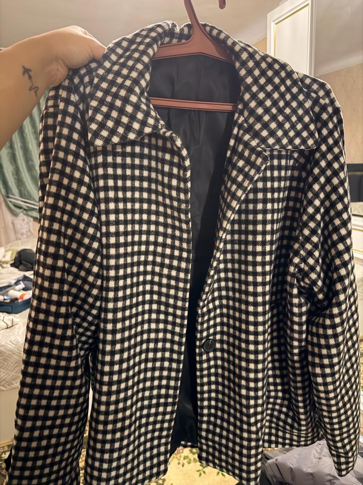 Короткое пальто shein