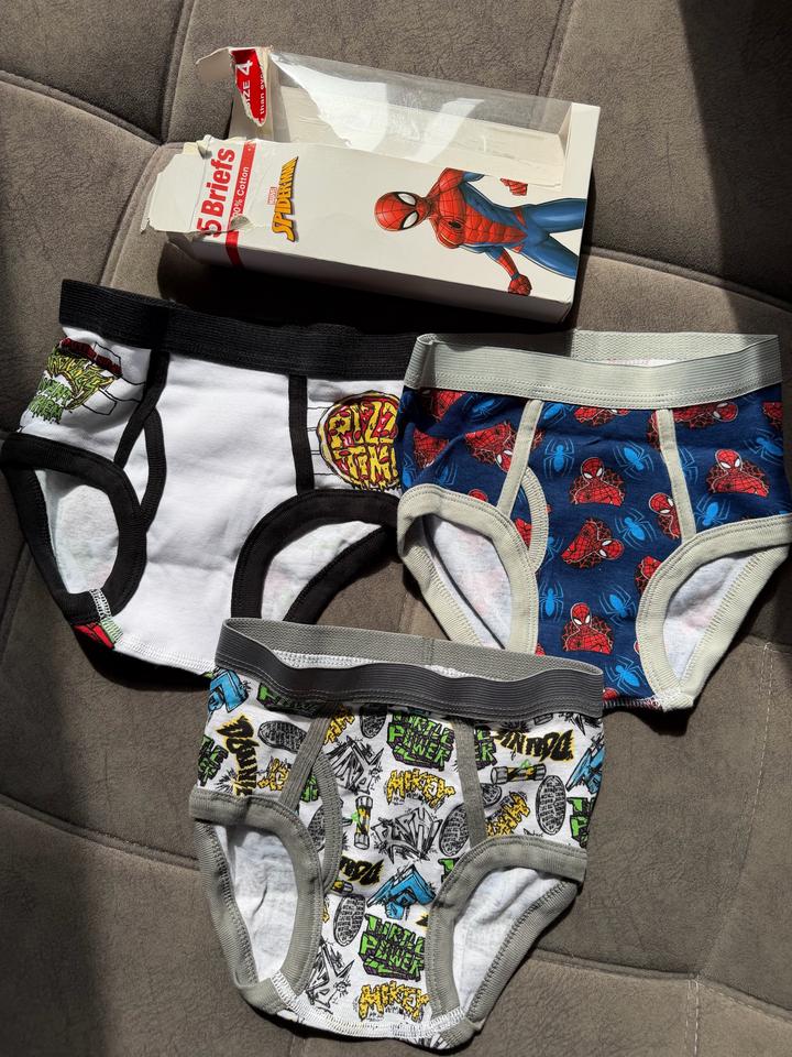 Трусы(брифы) на 3 года, 3 шт