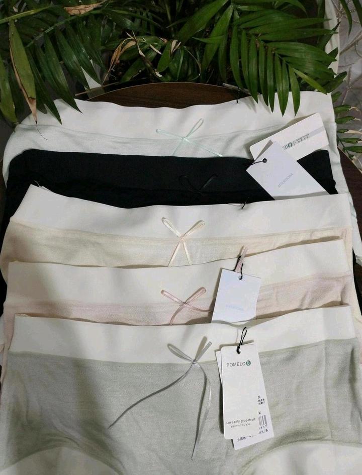 Нижнее белье в комплекте 5 шт