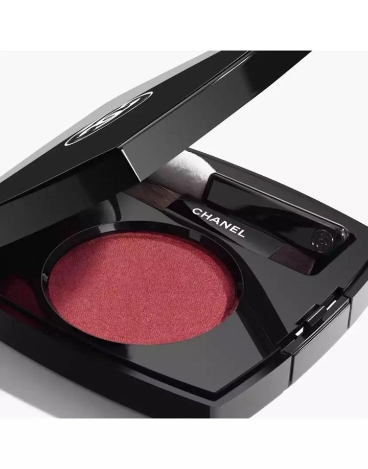 Chanel 226 rouge cosmos
