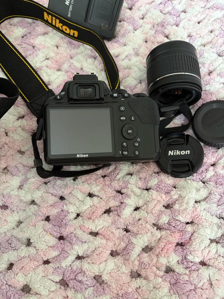 Фотокамера Nikon