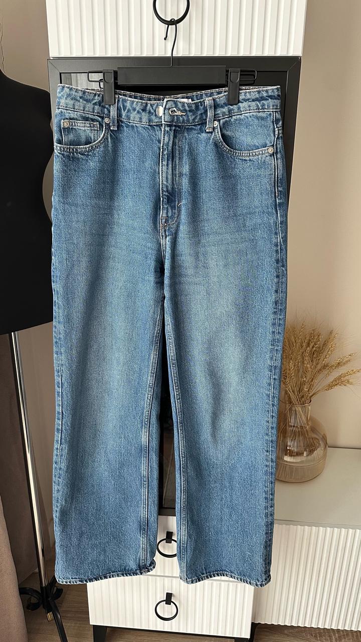 Джинсы прямые H&M