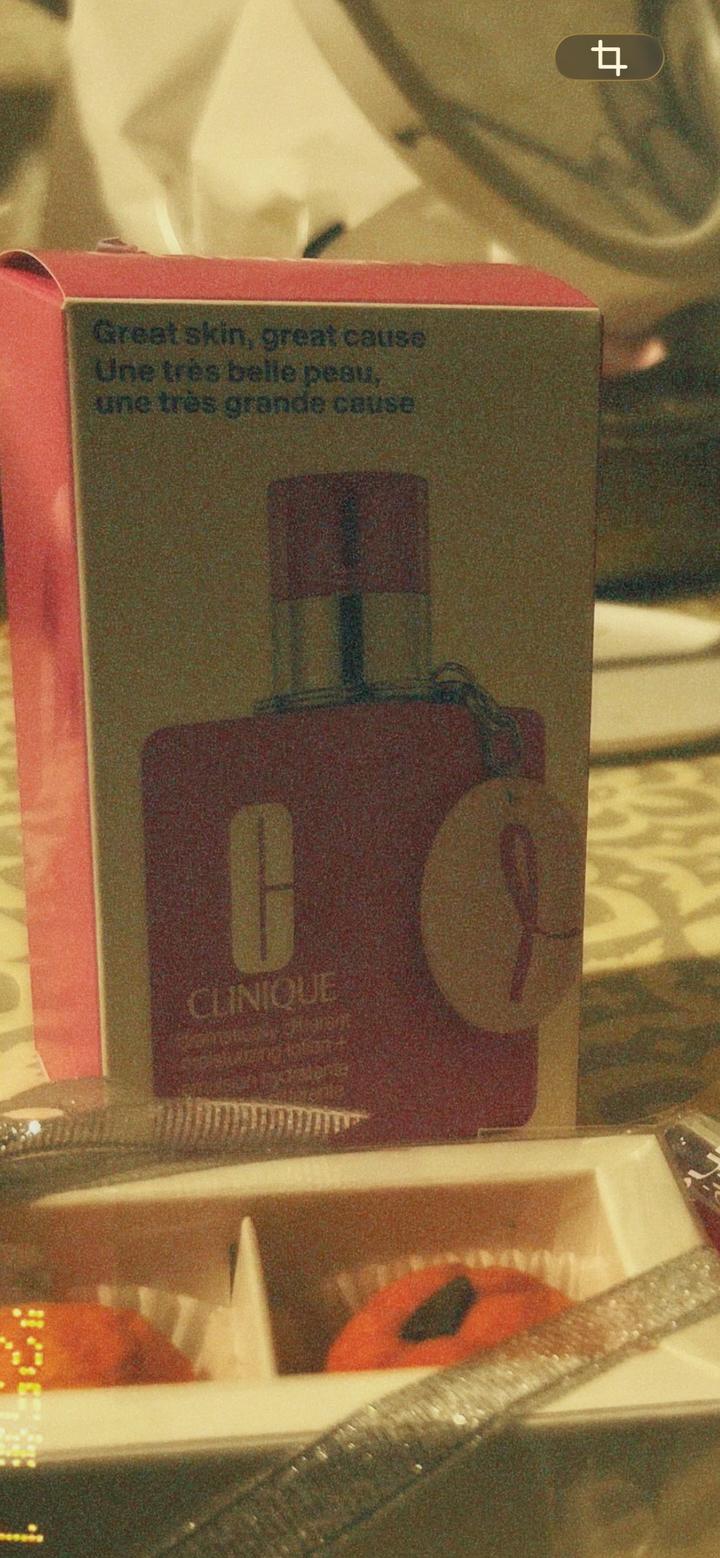 CLINIQUE great skin, great cause