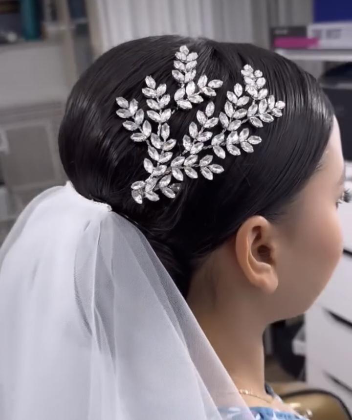 Свадебный аксессуар гребень