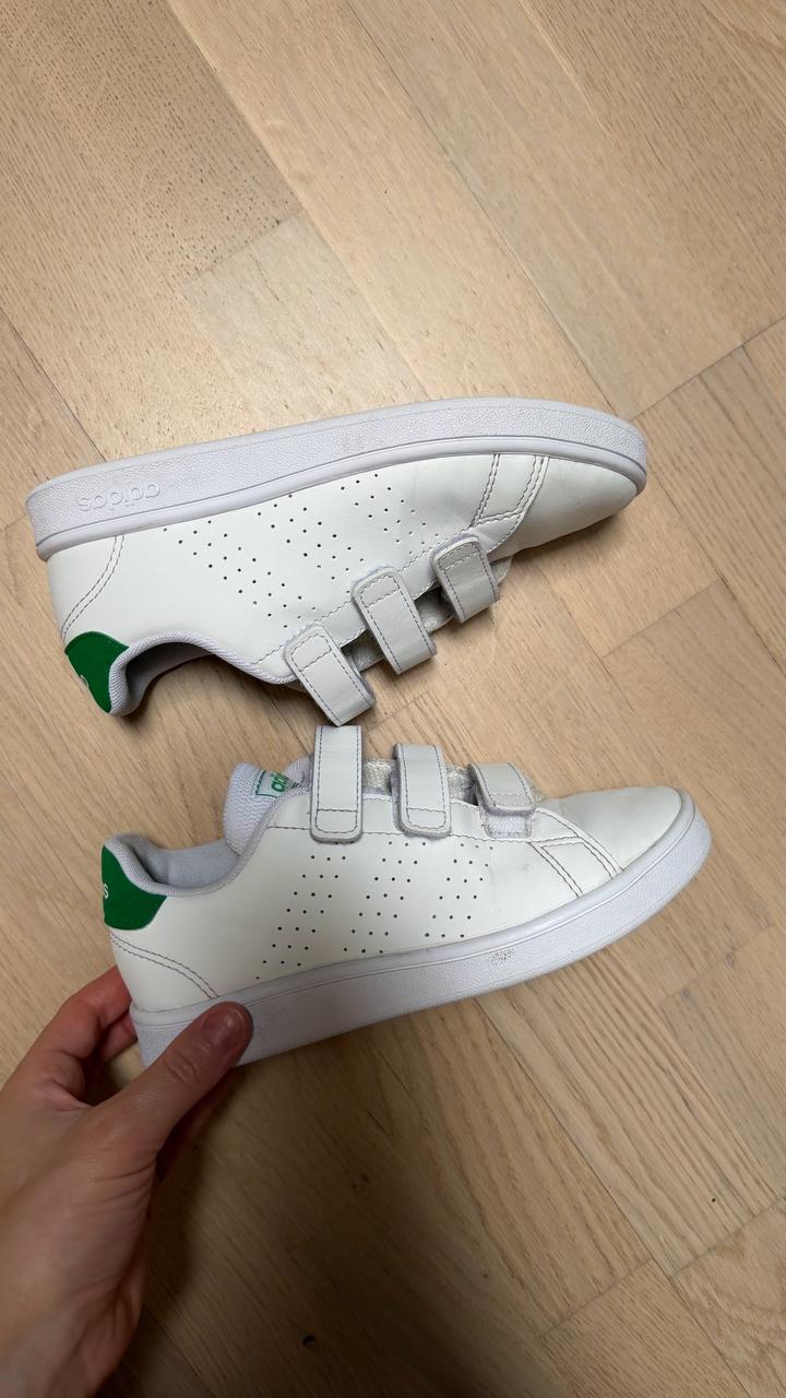 Кеды adidas advantage base на мальчика