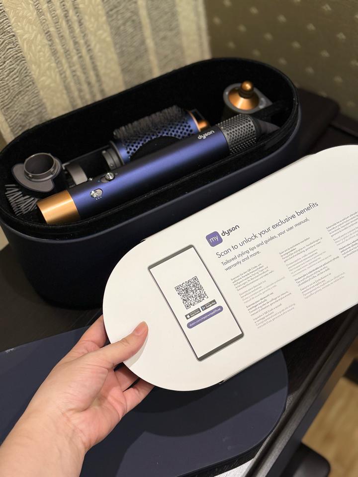 Dyson airwrap complete long volumise