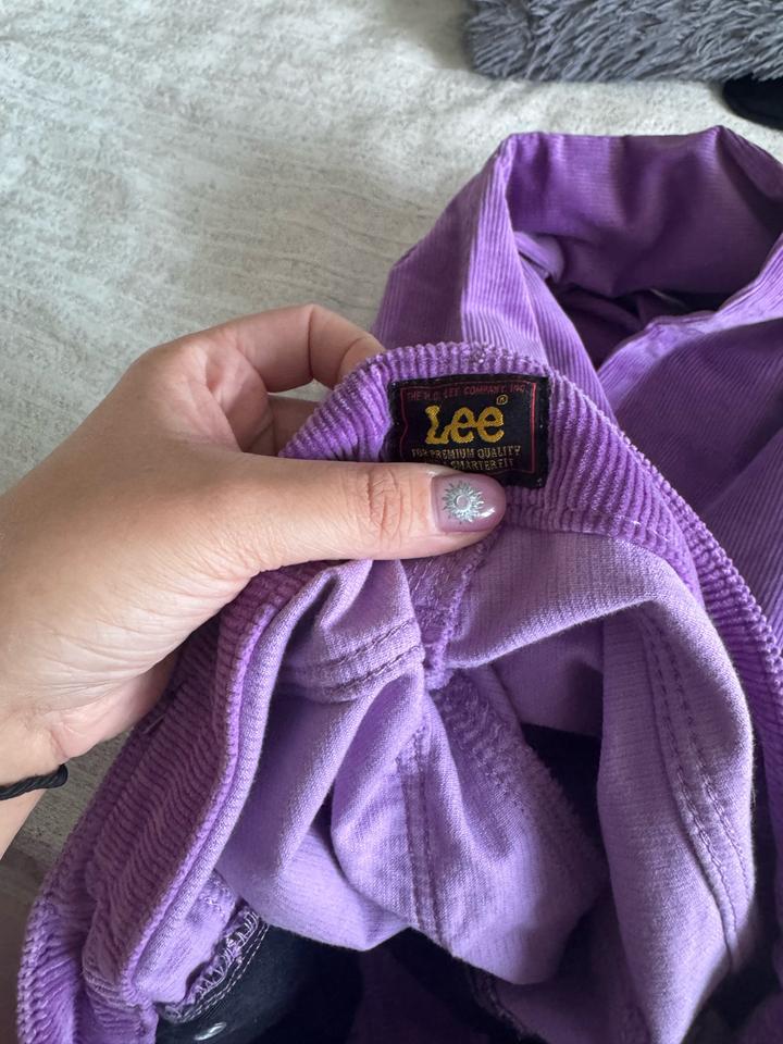 Вельветовые брюки клеш Lee