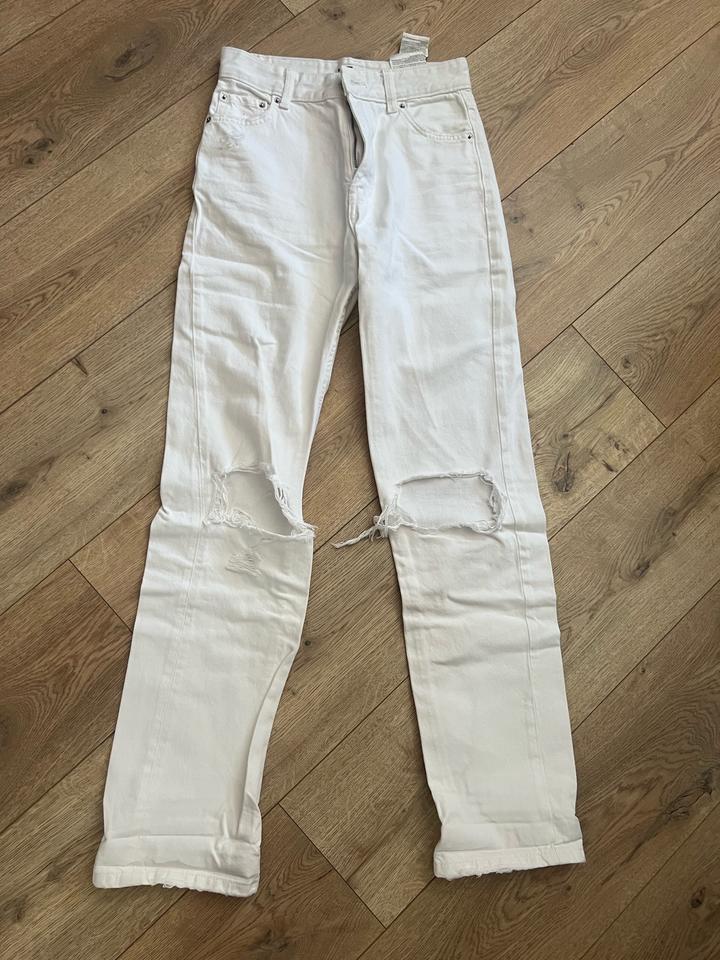 джинсы от Bershka
