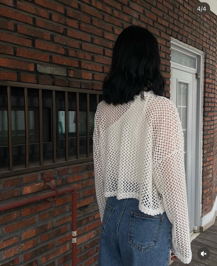 Балеро в белом и бирюзовом цвете.